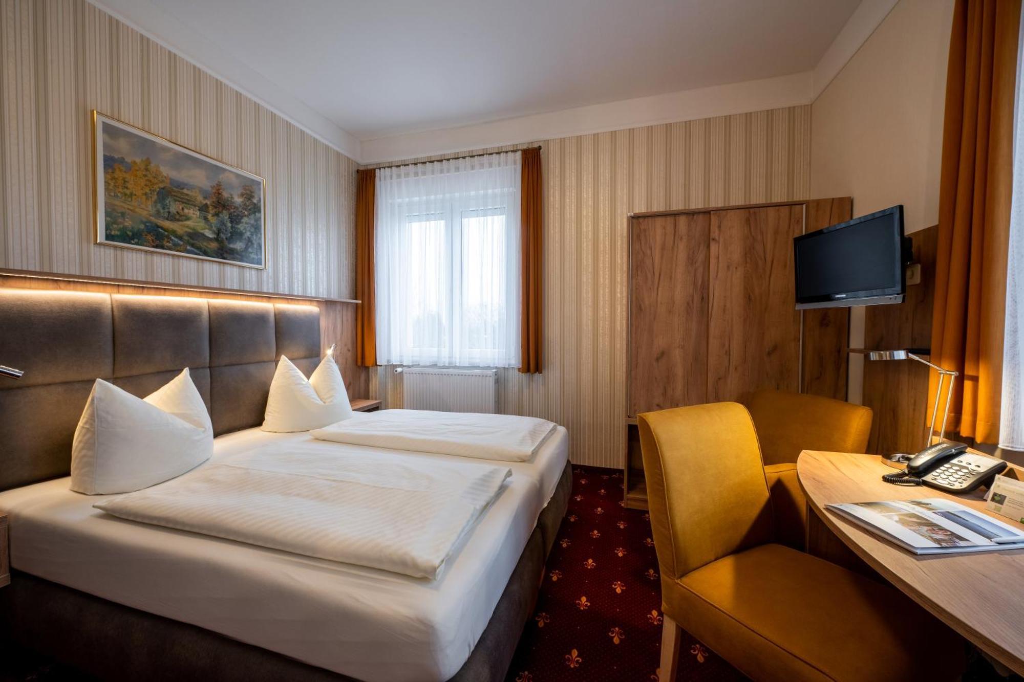Flair Hotel Villa Ilske Bad Kosen Exterior photo